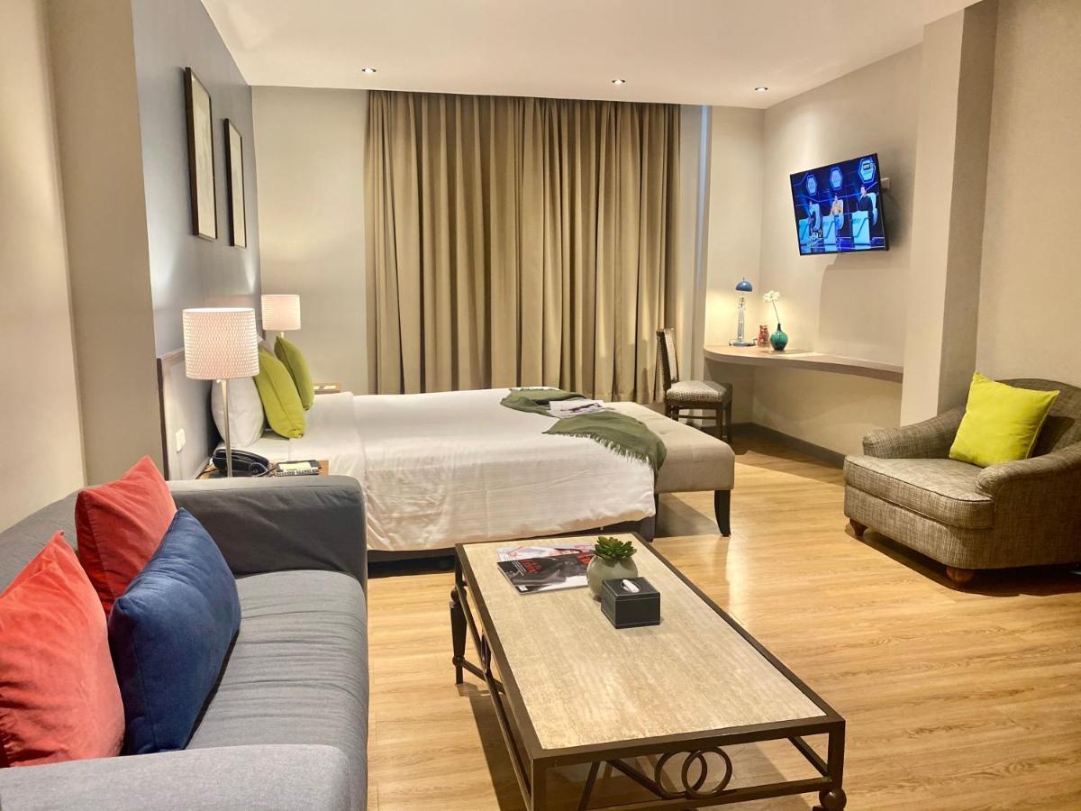 Asoke Sukhumvit By Uhg Khách sạn hẻo lánh Bangkok