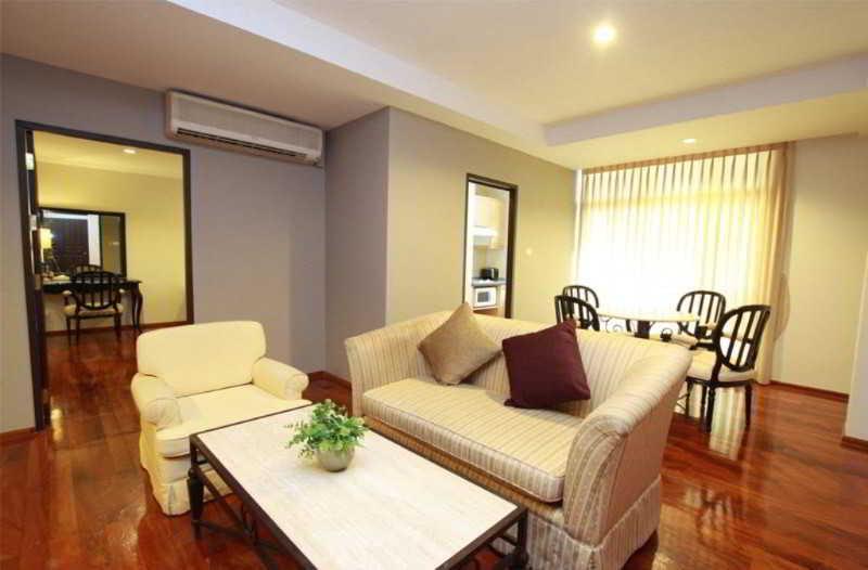 Khách sạn hẻo lánh Asoke Sukhumvit By Uhg Bangkok