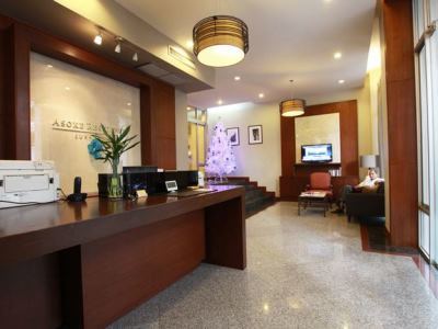 Khách sạn hẻo lánh Asoke Sukhumvit By Uhg 4*